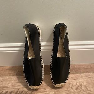 Soludos size 8.5 (39). Never worn. Black with white bottom.